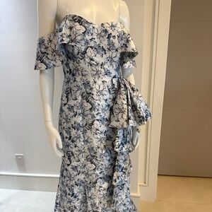 Mischka Badgley Evening Gown